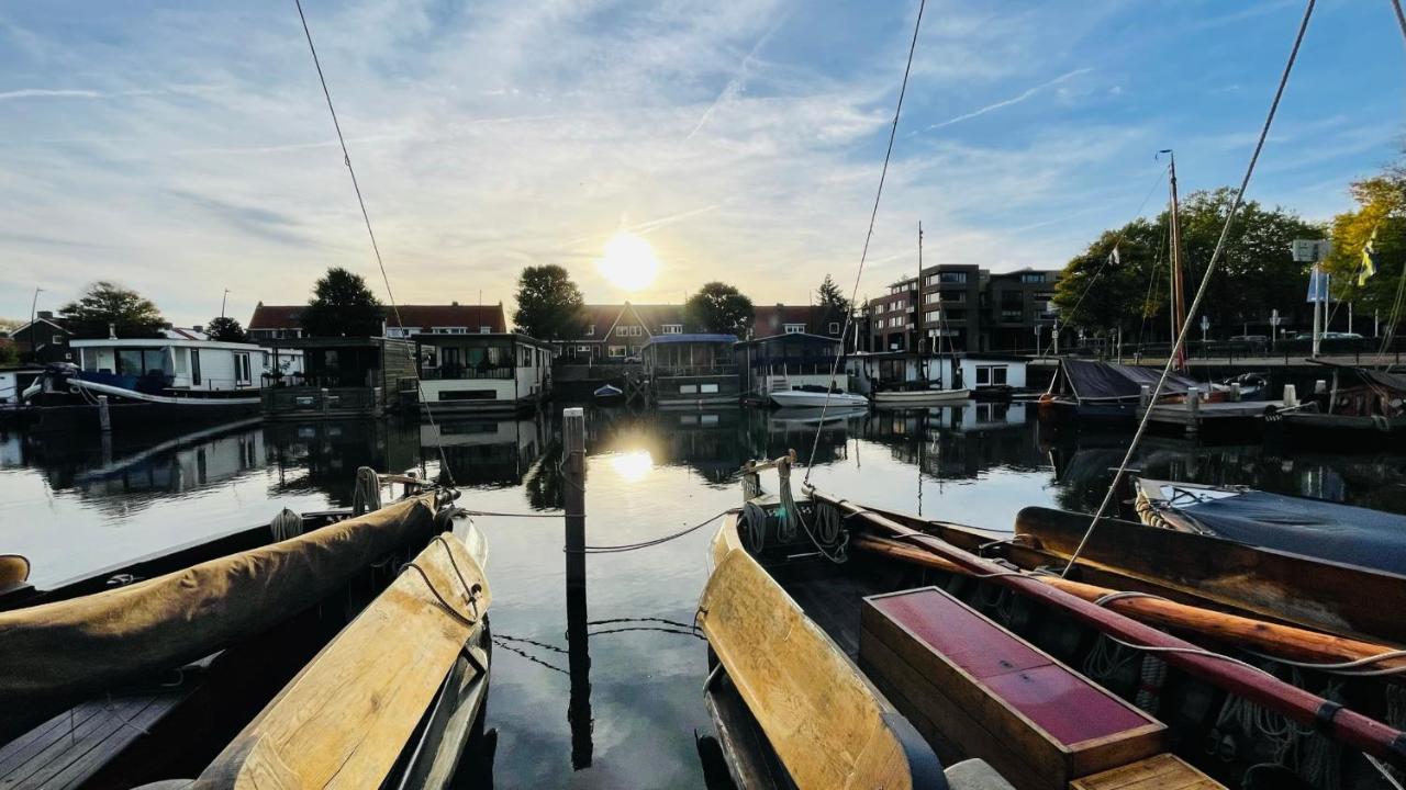Woonboot 4 Harderwijk Hotel Exterior photo