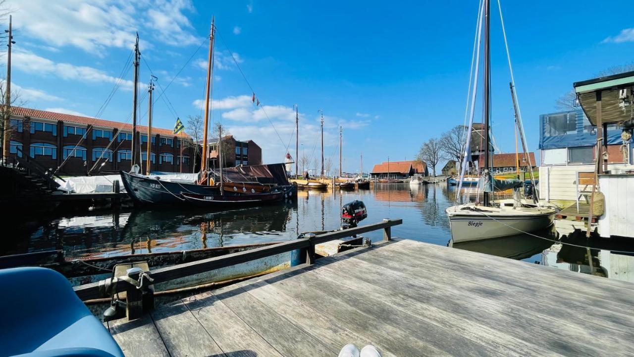Woonboot 4 Harderwijk Hotel Exterior photo
